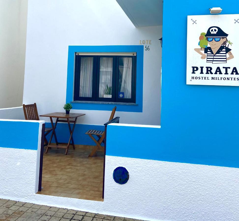 Pirata Hostel Milfontes Vila Nova de Milfontes Exteriör bild